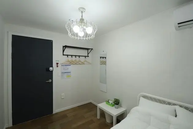 Economy Tek Büyük Yataklı Oda, 1 Yatak Odası, Sigara İçilmez, Ortak Banyo