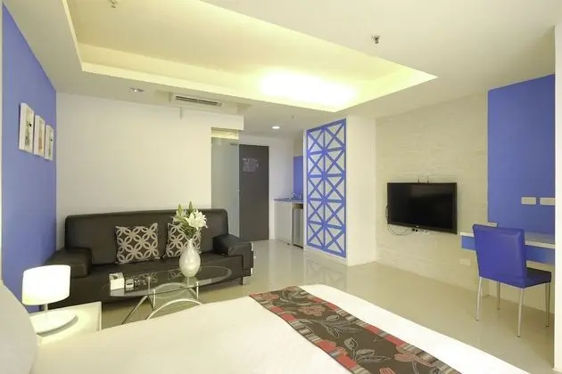 Deluxe Tek Büyük Yataklı Oda, 1 Çift Kişilik Yatak, Şehir Manzaralı