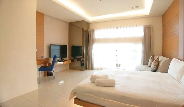 Deluxe Tek Büyük Yataklı Oda, 1 Çift Kişilik Yatak, Şehir Manzaralı