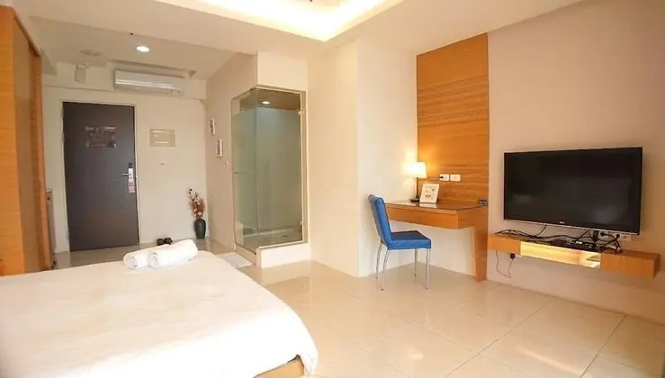 Deluxe Tek Büyük Yataklı Oda, 1 Çift Kişilik Yatak, Şehir Manzaralı