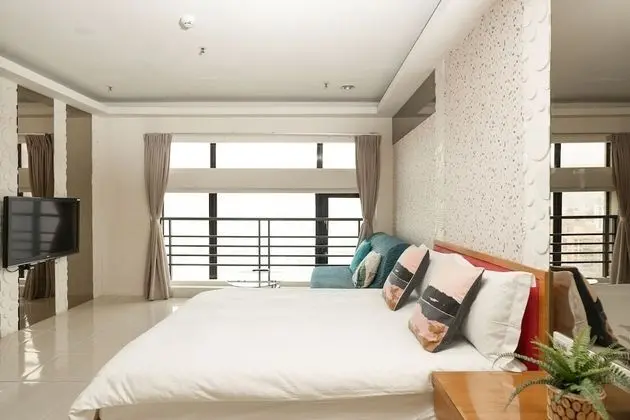Deluxe Tek Büyük Yataklı Oda, 1 Çift Kişilik Yatak, Şehir Manzaralı