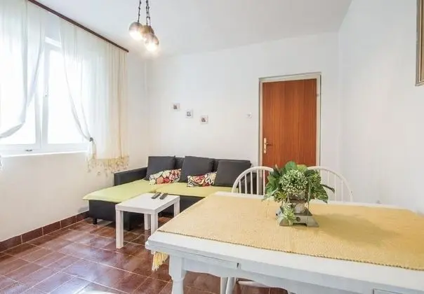 Apart Daire (Ljilja - nice garden - A1(4+2))