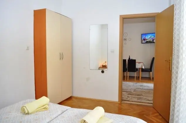 Apart Daire (Ljuba - 130 meter from sea - A4(2+1))