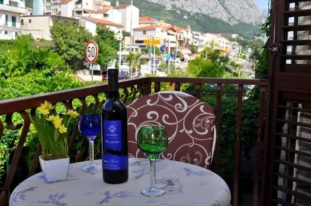 Apart Daire (Ljuba - 130 meter from sea - A4(2+1))