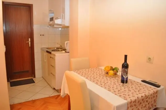 Stüdyo (Ljuba - 130 meter from sea - SA1(2))