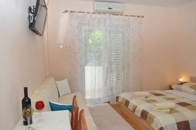 Stüdyo (Ljuba - 130 meter from sea - SA2(2+1))