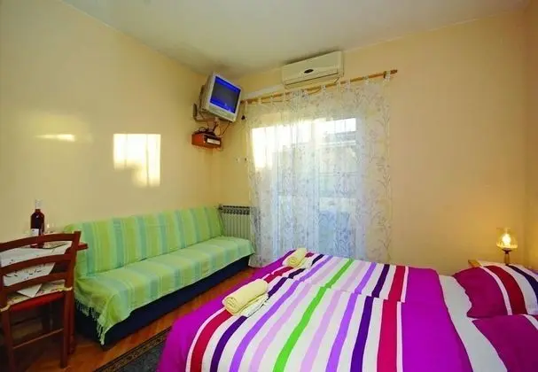 Stüdyo (Ljuba - 130 meter from sea - SA6(2+1))