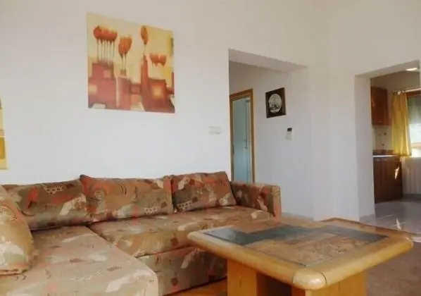Apart Daire, 2 Yatak Odası (3)