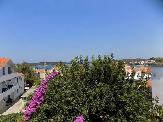 Apart Daire (Ljube - quiet location & close to the)