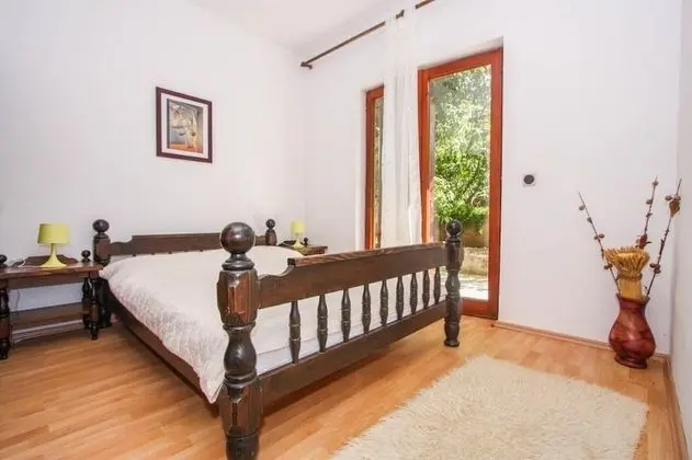 Apart Daire (Ljube - by the sea - A1(6+2))