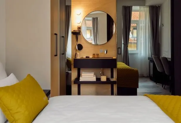 Deluxe Tek Büyük veya İki Ayrı Yataklı Oda