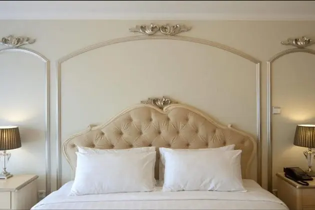 One Bedroom Suite