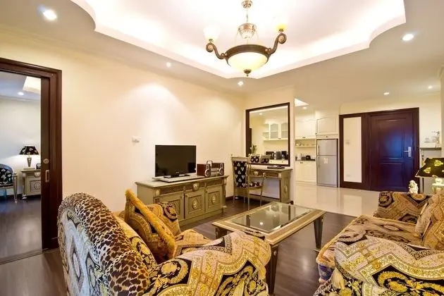 Versace suite