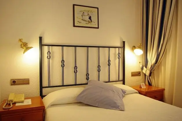 Tek Kişilik Oda (Interior)