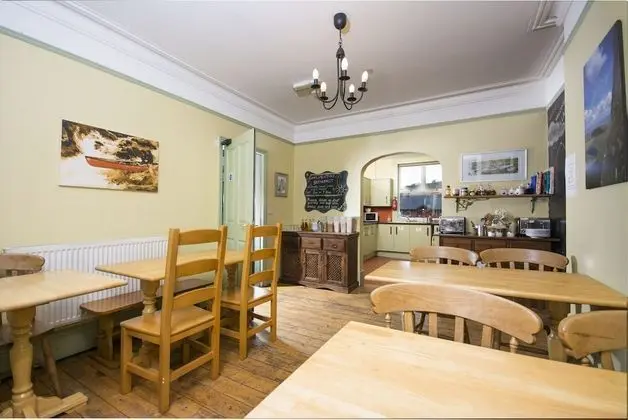 Exclusive Ev, Banyolu/Duşlu (Whole Hostel)