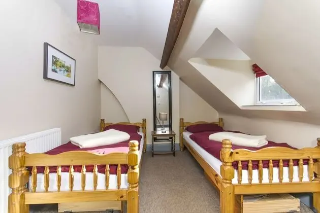 Exclusive Ev, Banyolu/Duşlu (Whole Hostel)