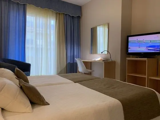 Tek Büyük Yataklı Oda, Balkon