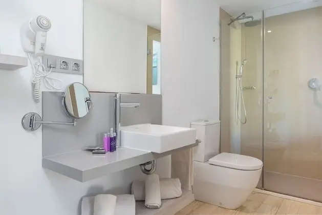 Deluxe Tek Büyük Yataklı Oda, Sıcak Su Havuzu, Deniz Manzaralı