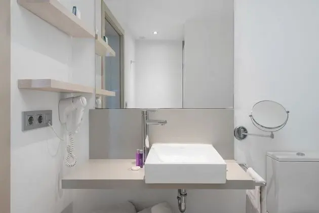 Superior Tek Büyük Yataklı Oda, Balkon, Deniz Manzaralı