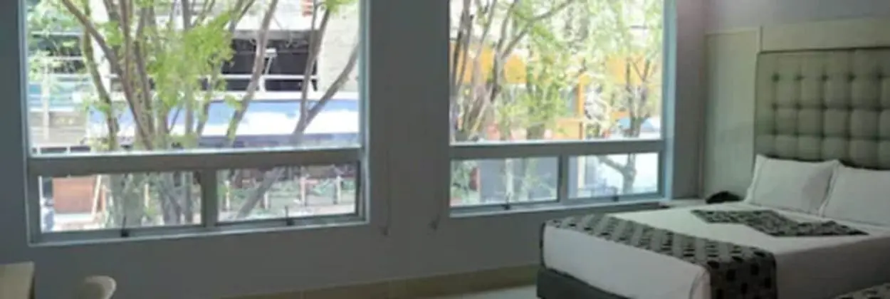Grand Room, Street View