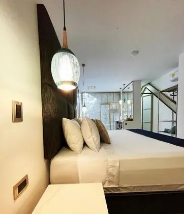 Luxury Oda