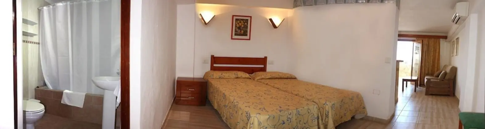 Tek Büyük Yataklı Oda, 2 Tek Kişilik Yatak, Bahçe Manzaralı