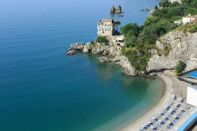 Junior Tek Büyük veya İki Ayrı Yataklı Oda, 1 Çift Kişilik Yatak ve Çekyat, Sauna