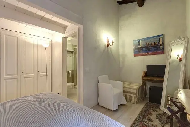 Tek Büyük Yataklı Oda