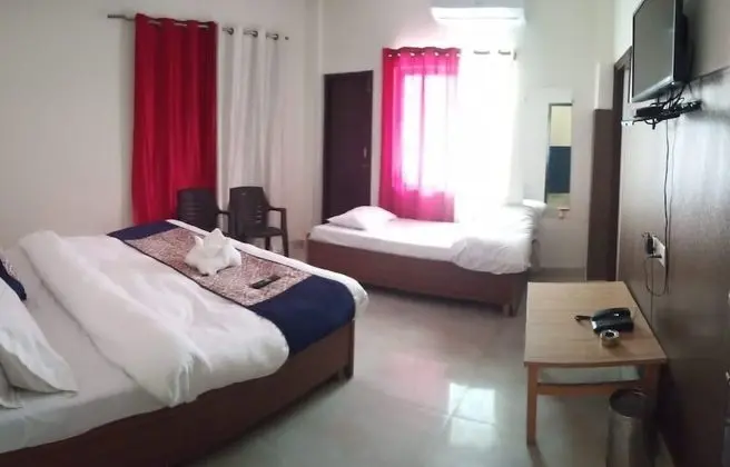 Deluxe Üç Kişilik Oda