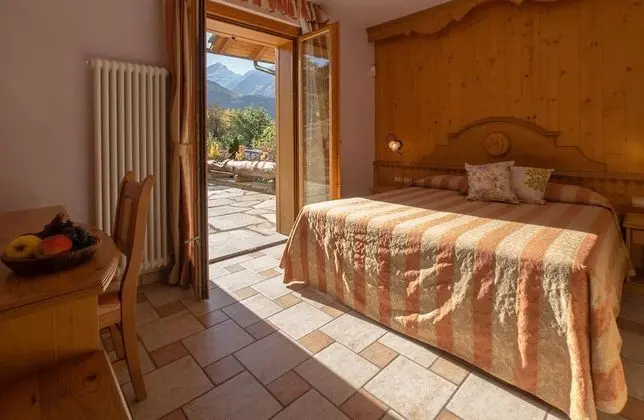 Comfort Tek Büyük veya İki Ayrı Yataklı Oda, Bahçe Manzaralı