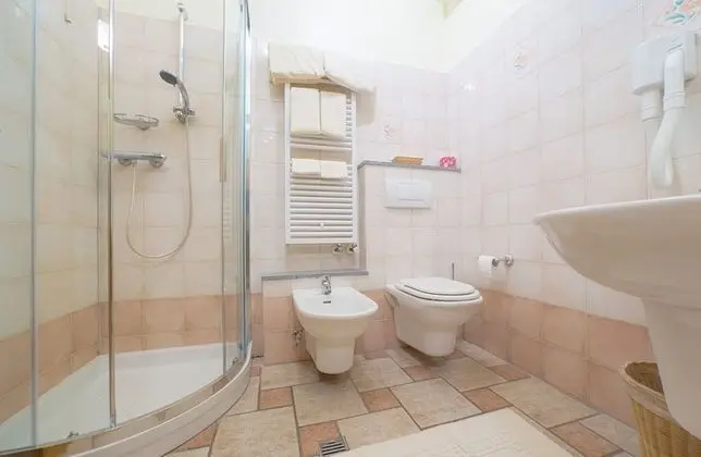 Comfort Tek Büyük veya İki Ayrı Yataklı Oda, Bahçe Manzaralı