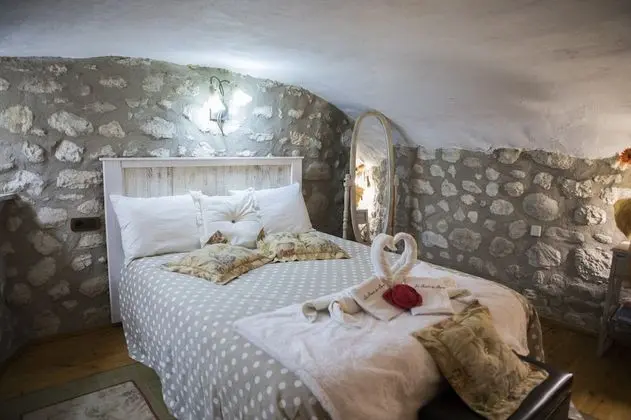 Apart Daire (Refugi)