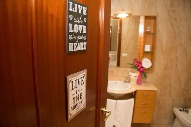 Tek Büyük veya İki Ayrı Yataklı Oda