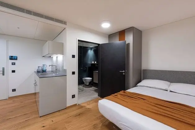 Design Tek Büyük Yataklı Oda