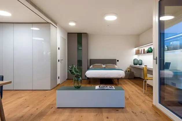 Panoramic Tek Büyük Yataklı Oda