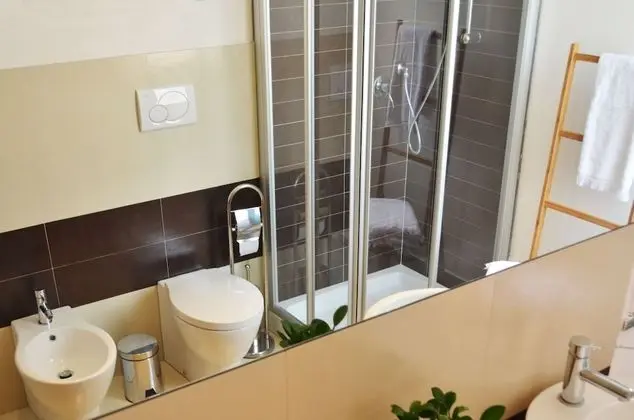 Design Tek Büyük veya İki Ayrı Yataklı Oda, 1 Büyük (Queen) Boy Yatak, Özel Banyo, Şehir Manzaralı