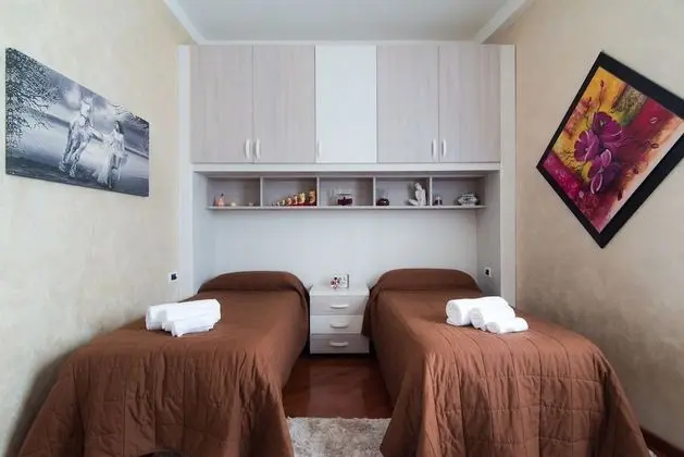 Apart Daire, 2 Yatak Odası, Göl Manzaralı