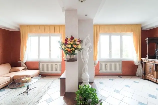 Apart Daire, 2 Yatak Odası, Göl Manzaralı