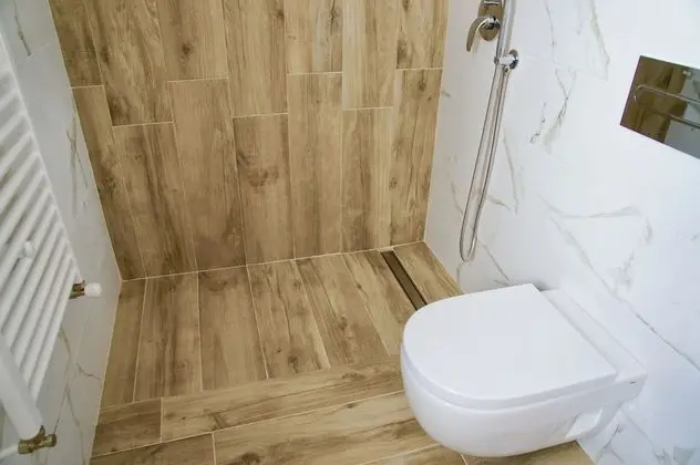 Tek Büyük Yataklı Oda, Havuz Manzaralı (Red/Roja/Rouge)