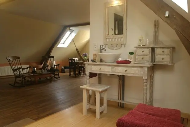 Çatı Katı (Loft), Bahçe Manzaralı