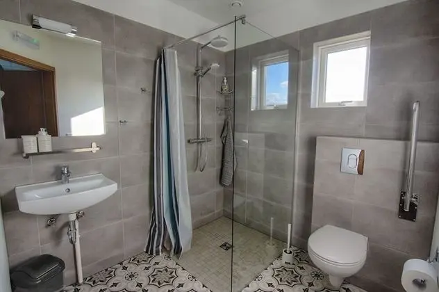 Üç Kişilik Oda, Engellilere Uygun, Özel Banyo