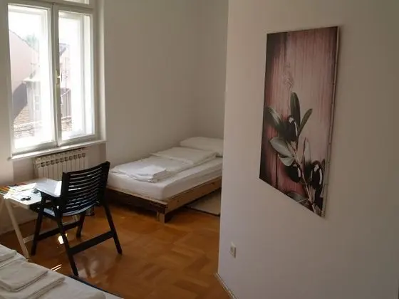 Üç Kişilik Oda (with Private External Bathroom)