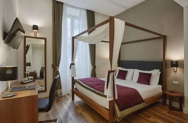 Classic Tek Büyük veya İki Ayrı Yataklı Oda