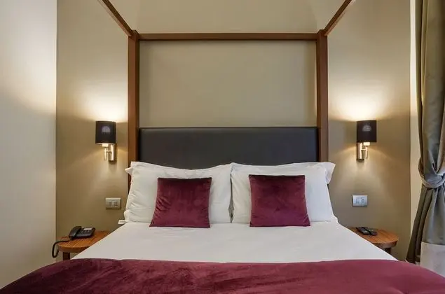 Classic Tek Büyük veya İki Ayrı Yataklı Oda