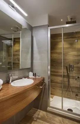 Classic Tek Büyük veya İki Ayrı Yataklı Oda