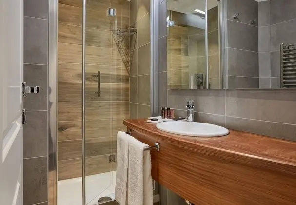 Family Oda, 2 Yatak Odası, Sigara İçilmez, 2 Banyolu