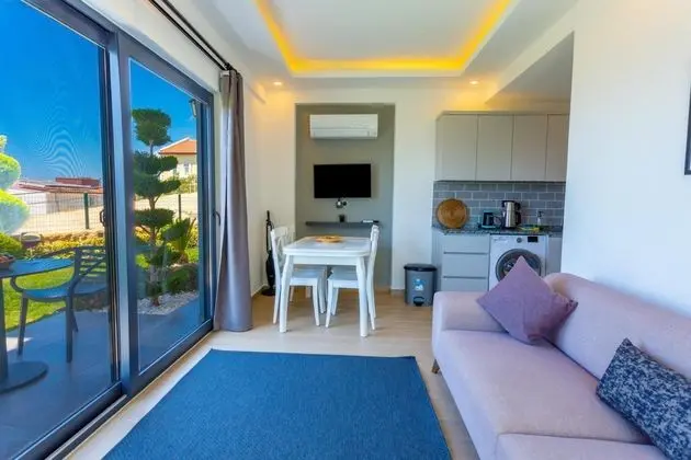2+1 Suite Beş Kişilik,bahçe Manzaralı,bahçe Katı