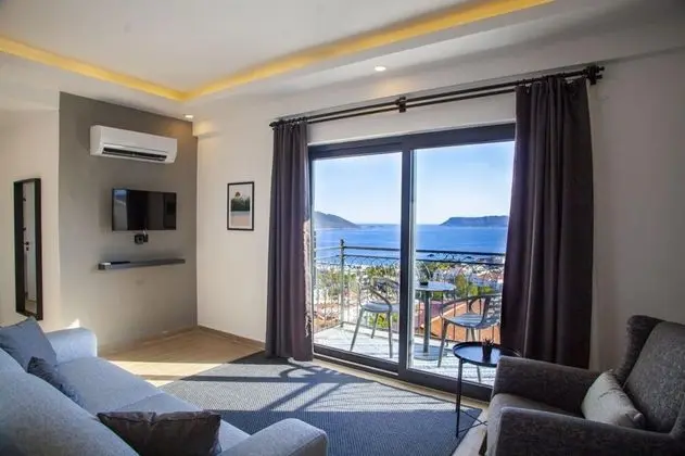 Apart Oda, Deniz Manzaralı, Balkonlu