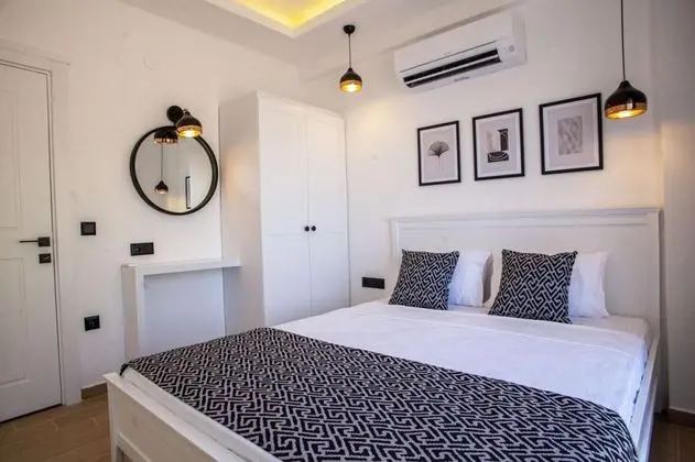 Apart Oda, Deniz Manzaralı, Balkonlu