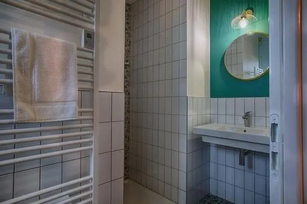 Deluxe Tek Büyük Yataklı Oda (L’échappée fraîche)